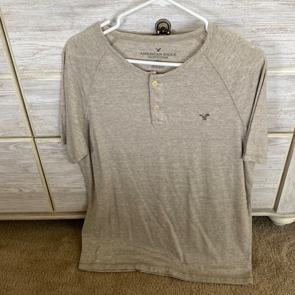 American Eagle Henley Shirt Mens Large Gray Classic Fit Short Sleeve
